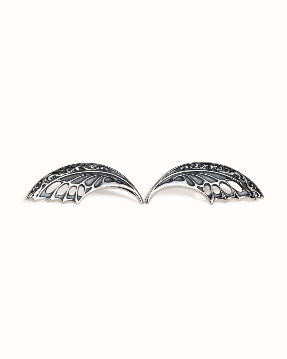 Goth Butterfly Wing Helix Earring • Flat Back Cartilage Jewelry 18G 16G • Dark Fantasy Wing Jewelry • Dragon Fairy Piercing • CRT035 - Revelmy