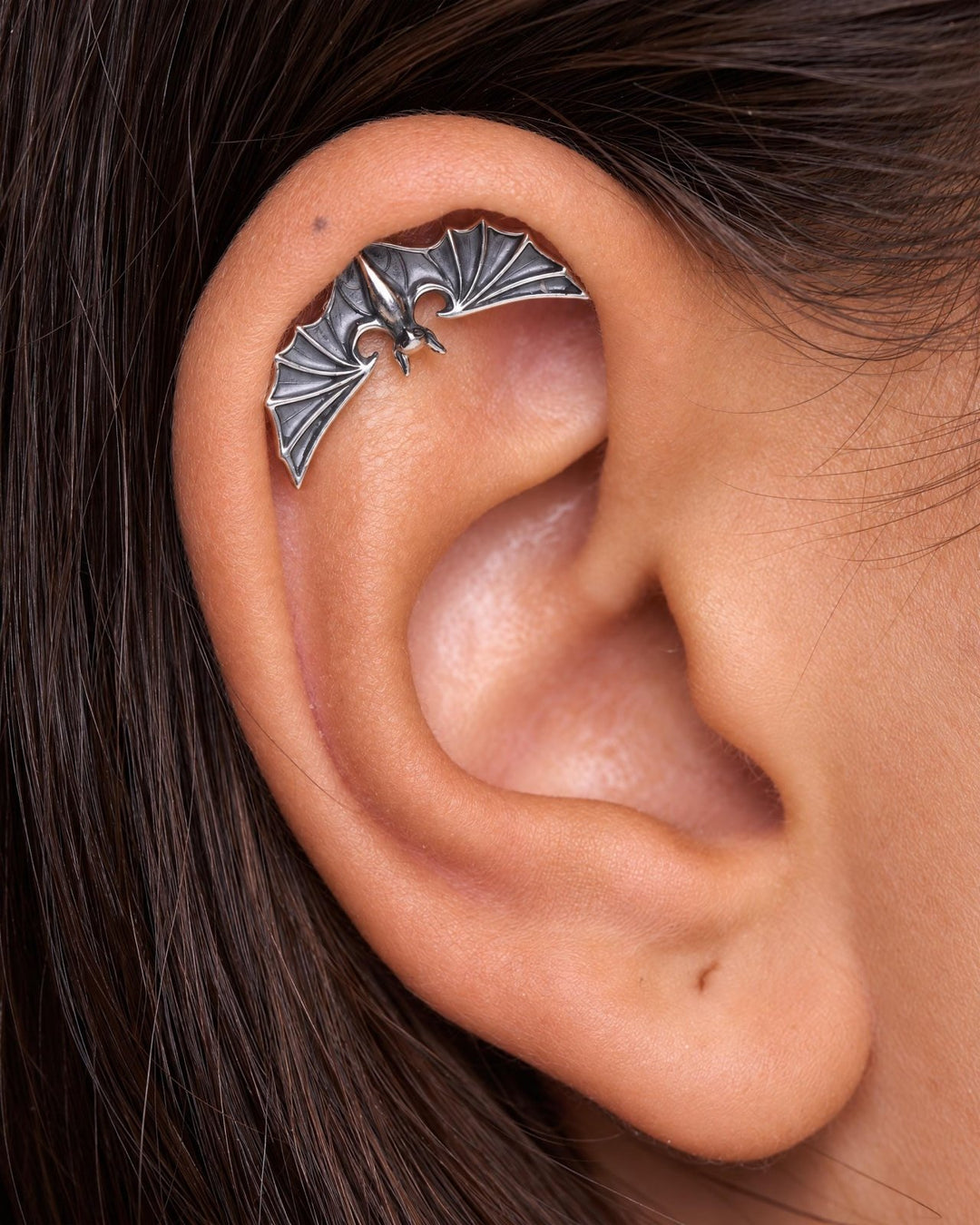 Silver Bat Helix Earring • Gothic Halloween Cartilage Jewelry Piercing 18G 16G • Witchy Wing Jewelry • Sleeping Bat Goth Earring • CRT033 - Revelmy